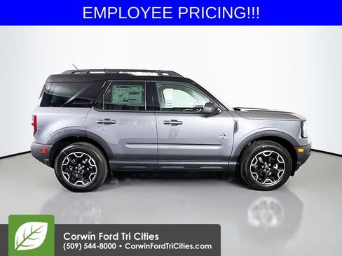 New 2025 Ford Bronco Sport Outer Banks w/ Outer Banks Tech Package+ AWD/4WD image 19