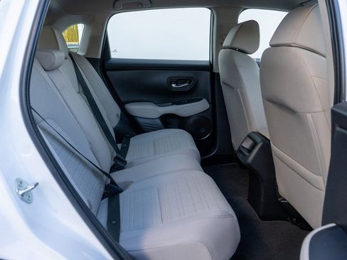 Used 2025 Honda HR-V LX image 13