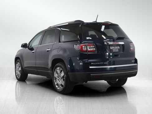 Used 2017 GMC Acadia Limited SLT image 3