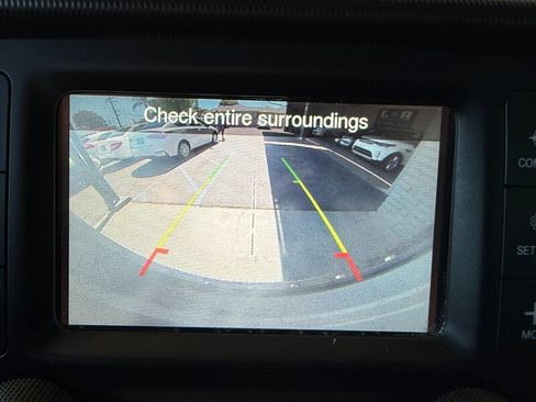 Used 2018 Jeep Wrangler Unlimited Sport S image 39