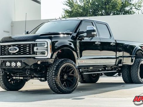 Used 2024 Ford F350 Platinum AWD/4WD image 39