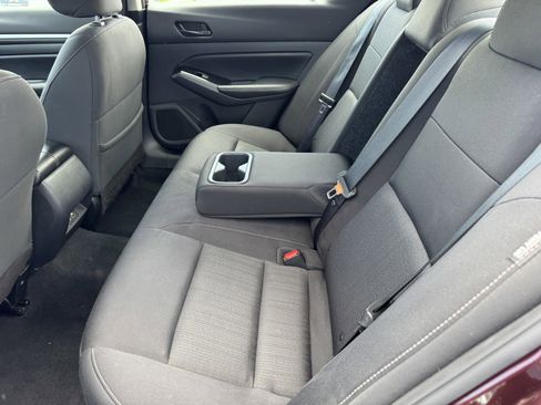 Used 2023 Nissan Altima 2.5 SV image 12