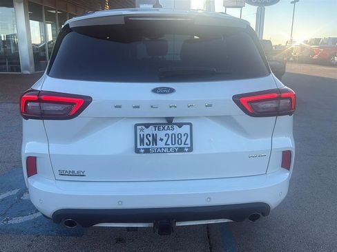 Used 2023 Ford Escape ST-Line Select w/ Tech Pack #2 image 4