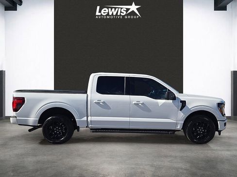 Used 2024 Ford F150 XLT w/ XLT Black Appearance Package image 5