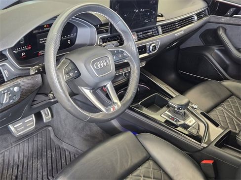 Used 2022 Audi S4 Prestige image 4