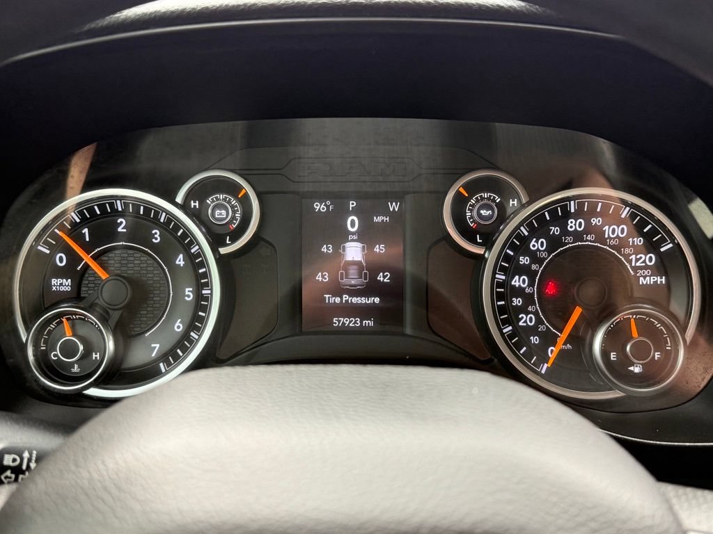 Used 2019 RAM 1500 Tradesman AWD/4WD image 29