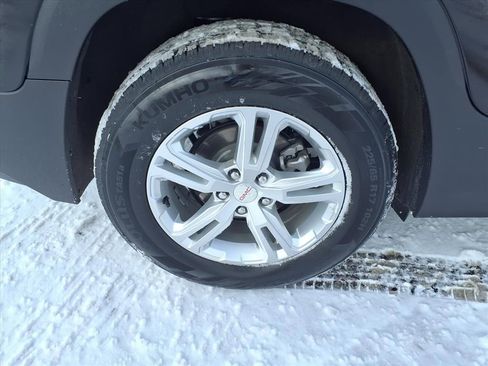 Certified 2022 GMC Terrain SLE image 39