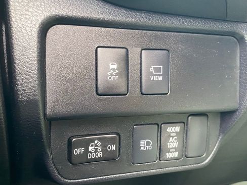 Used 2023 Toyota Tacoma TRD Sport image 26