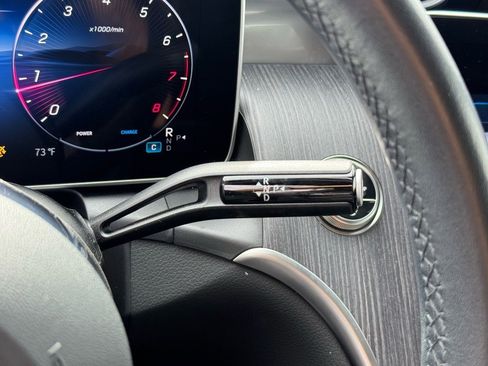 Certified 2025 Mercedes-Benz GLC 300 image 37