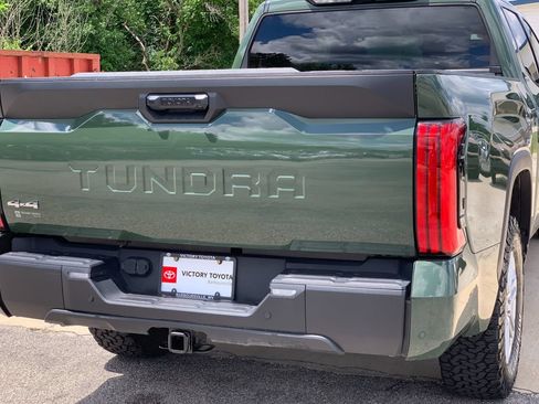Used 2023 Toyota Tundra SR5 w/ SR5 Convenience Package AWD/4WD image 33