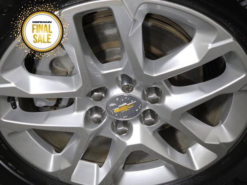 Used 2020 Chevrolet Traverse LT image 10