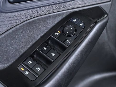 Certified 2023 Nissan Rogue S FWD image 24