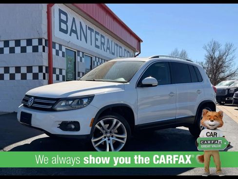 Used 2013 Volkswagen Tiguan S image 1