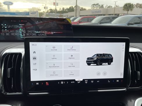 New 2025 Ford Expedition Platinum w/ Stealth Performance Package image 44