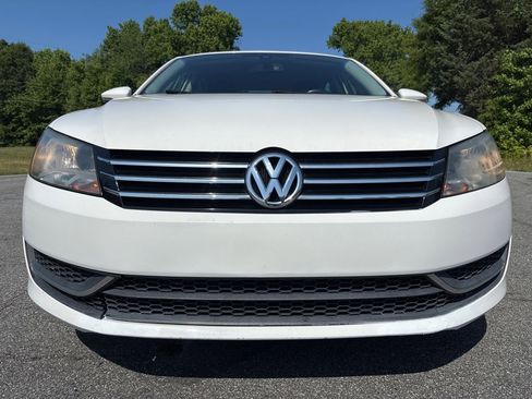 Used 2012 Volkswagen Passat 2.5 SE FWD image 8
