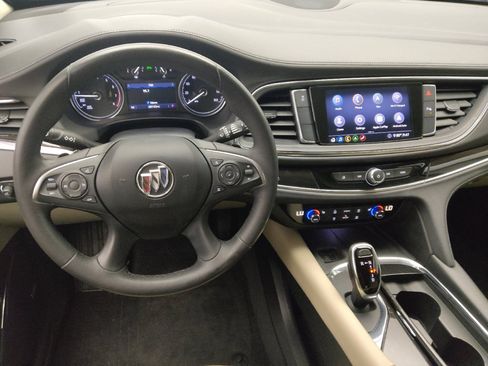 Used 2020 Buick Enclave Essence w/ Sport Touring Edition FWD image 22