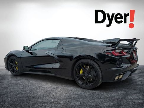 Used 2022 Chevrolet Corvette Stingray Premium Conv w/ Z51 Performance Package RWD image 6