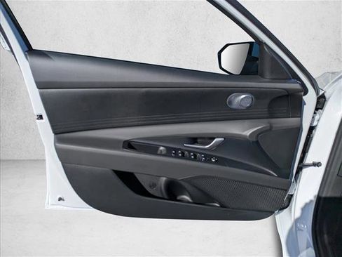 New 2026 Hyundai Elantra SE w/ Cargo Package image 21