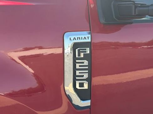 Used 2022 Ford F250 Lariat AWD/4WD image 11