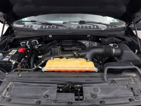 Used 2018 Ford F150 XLT w/ Equipment Group 302A Luxury AWD/4WD image 31