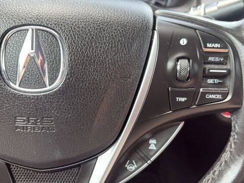 Used 2020 Acura TLX FWD image 10