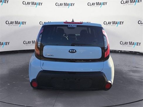 Used 2016 Kia Soul image 4