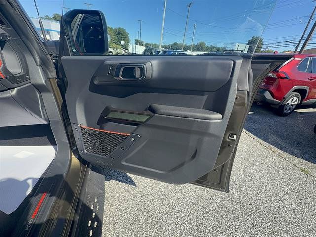 Used 2025 Ford Bronco Raptor AWD/4WD image 26