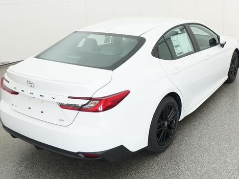 New 2026 Toyota Camry SE FWD image 38
