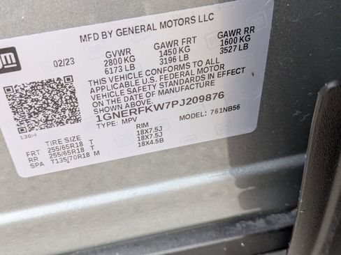 Used 2023 Chevrolet Traverse LS w/ Safety Package image 32