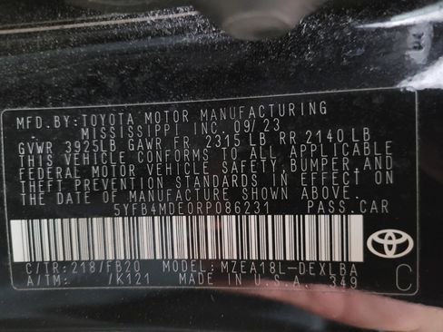 Used 2024 Toyota Corolla LE FWD image 33