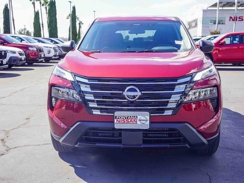 New 2026 Nissan Rogue S image 2