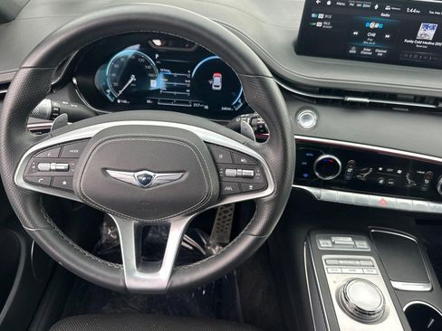 Used 2023 Genesis GV70 2.5T w/ Sport Prestige Package AWD/4WD image 29