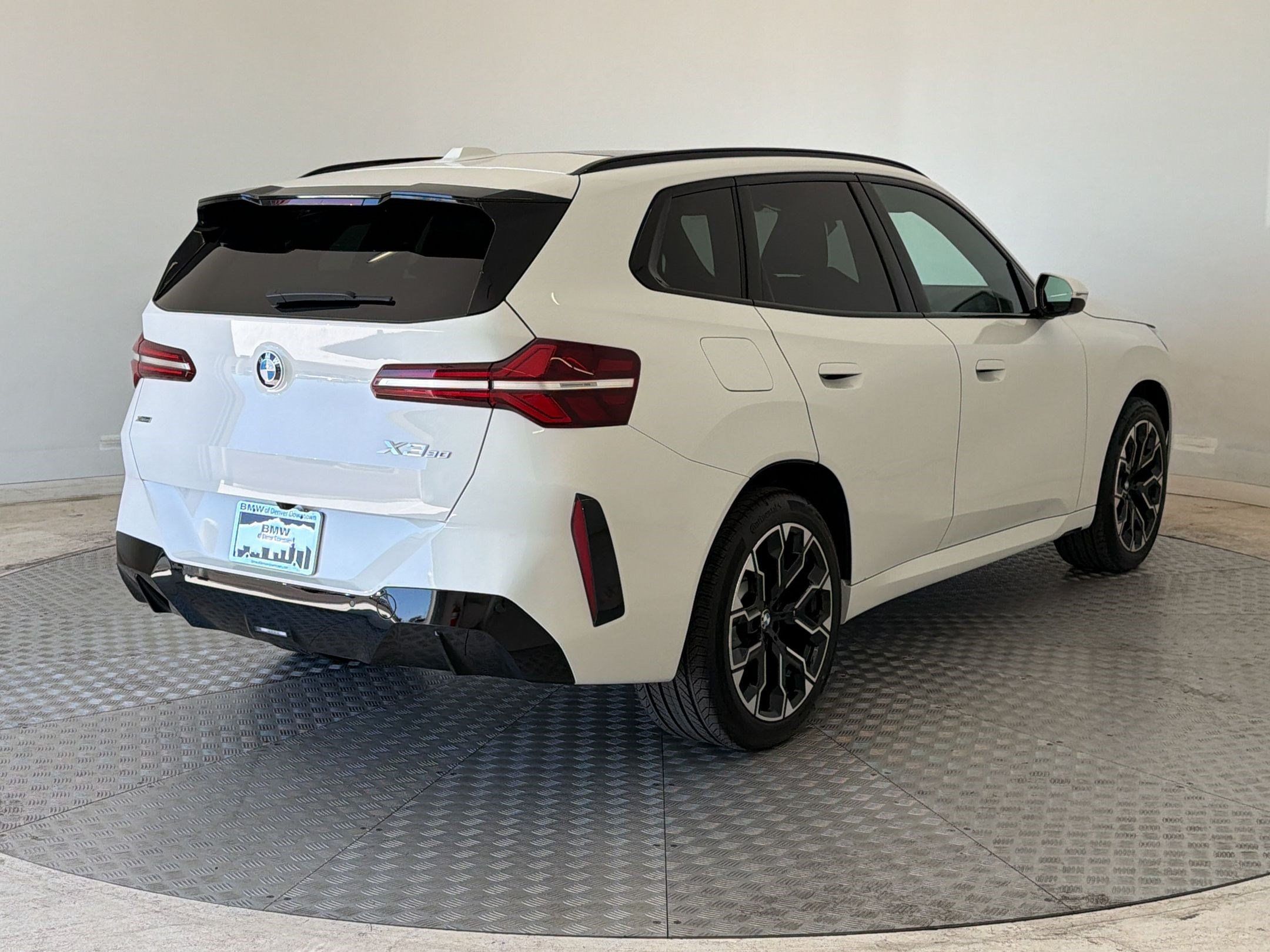 New 2026 BMW X3 xDrive30i w/ M Sport Package AWD/4WD image 9
