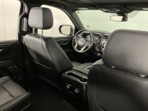 Used 2021 GMC Yukon Denali image 32