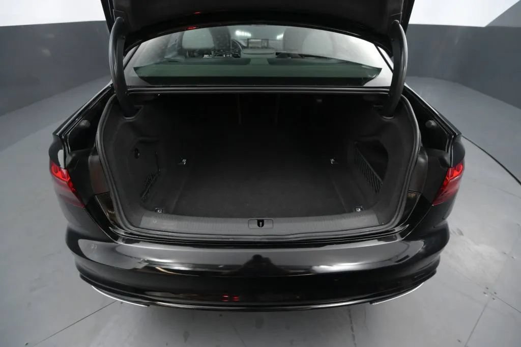 Used 2022 Audi A4 2.0T Premium Plus w/ Premium Plus Package AWD/4WD image 47