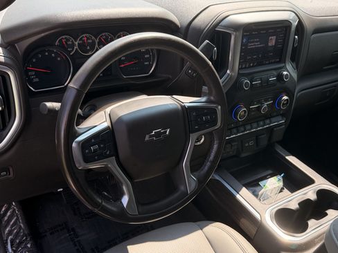 Used 2020 Chevrolet Silverado 1500 RST AWD/4WD image 17