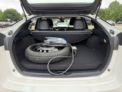Used 2018 Toyota Prius Prime Advanced FWD image 31