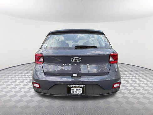 New 2026 Hyundai Venue SE FWD image 6
