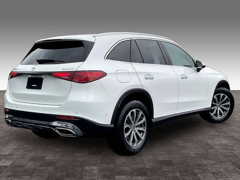Used 2026 Mercedes-Benz GLC 300 4MATIC image 5