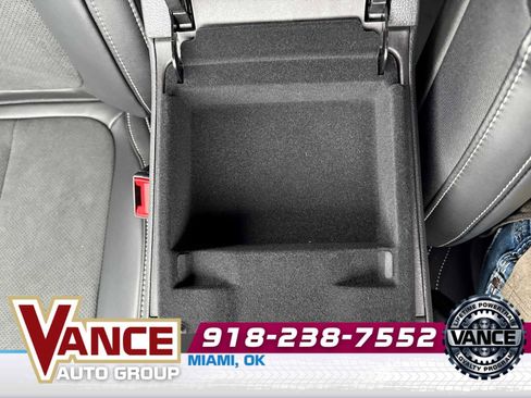 New 2025 Jeep Grand Cherokee Altitude image 37