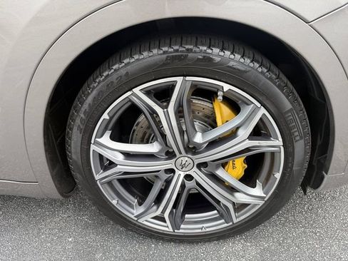 Used 2019 Maserati Levante GTS AWD/4WD image 55