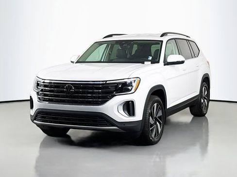 New 2026 Volkswagen Atlas SE image 3