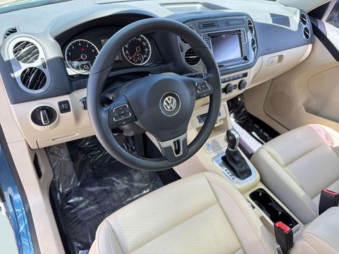 Used 2017 Volkswagen Tiguan Wolfsburg Edition AWD/4WD image 4