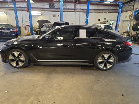Used 2023 BMW i4 eDrive40 w/ Premium Package RWD image 2