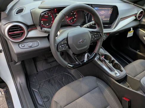 New 2026 Chevrolet Trax RS w/ Driver Confidence Package image 10