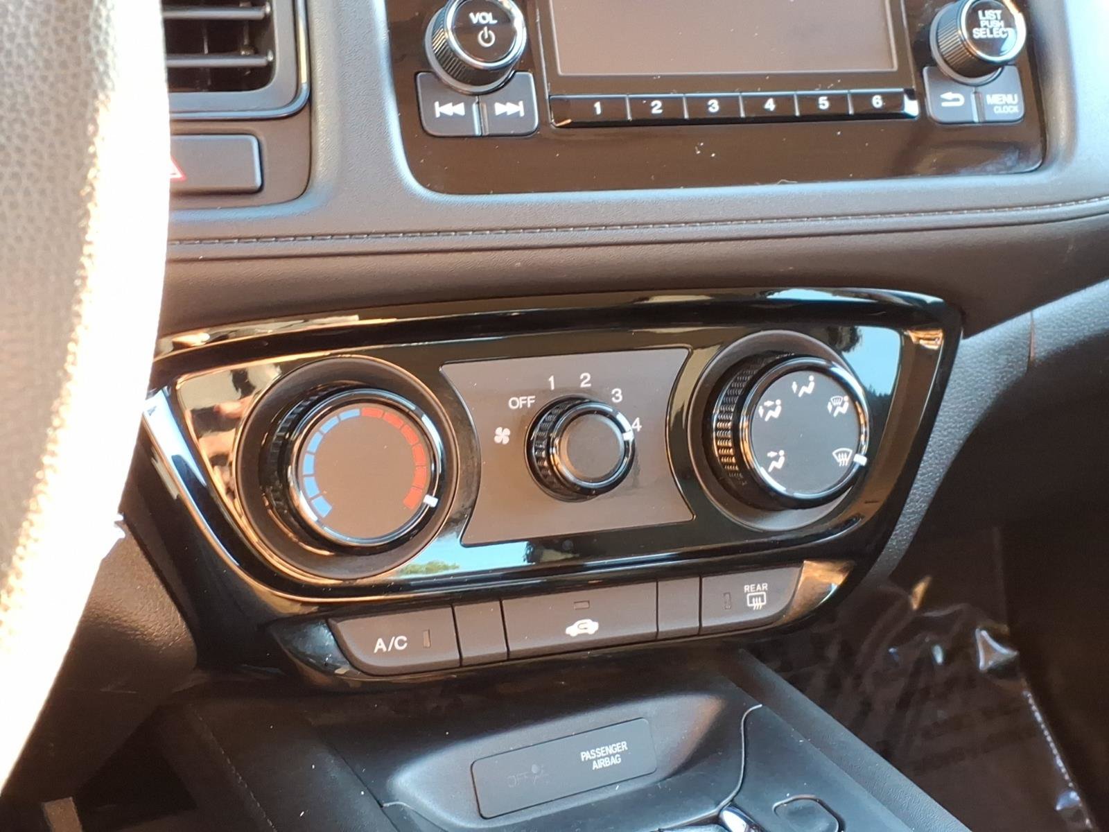 Used 2022 Honda HR-V LX image 19
