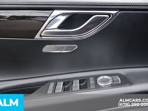Used 2025 Genesis GV80 2.5T Standard AWD/4WD image 11