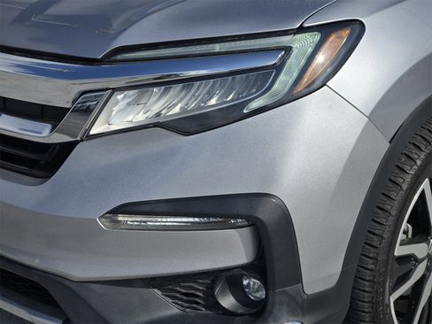 Used 2019 Honda Pilot Elite image 9