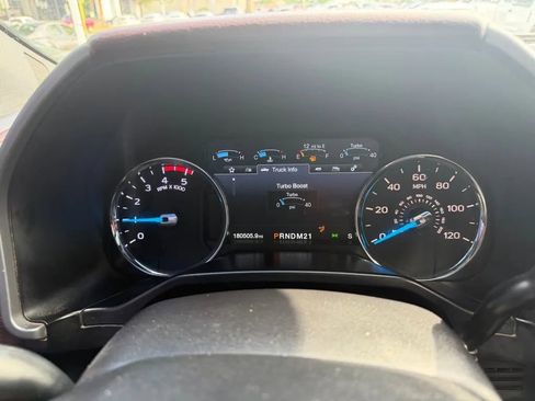 Used 2017 Ford F450 Platinum w/ Platinum Ultimate Package AWD/4WD image 30