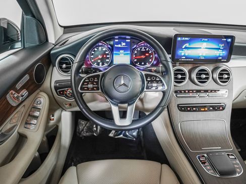 Certified 2022 Mercedes-Benz GLC 300 image 14